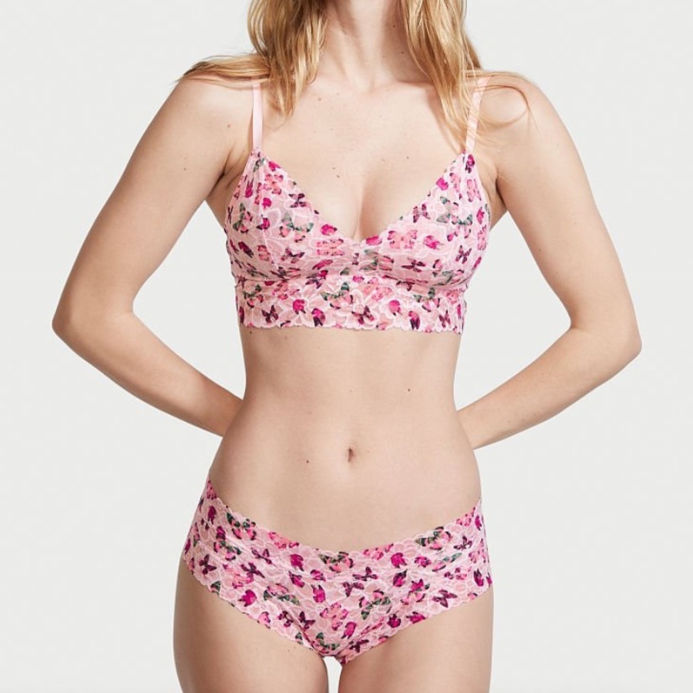 NWT Victoria’s Secret lacie cheeky floral lace panties.